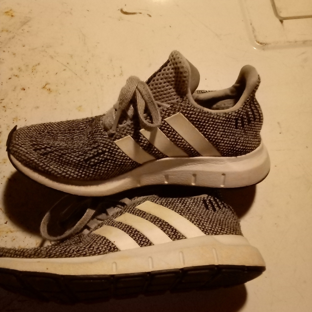 Grey, Black & White Adidas - Picture 2 of 3